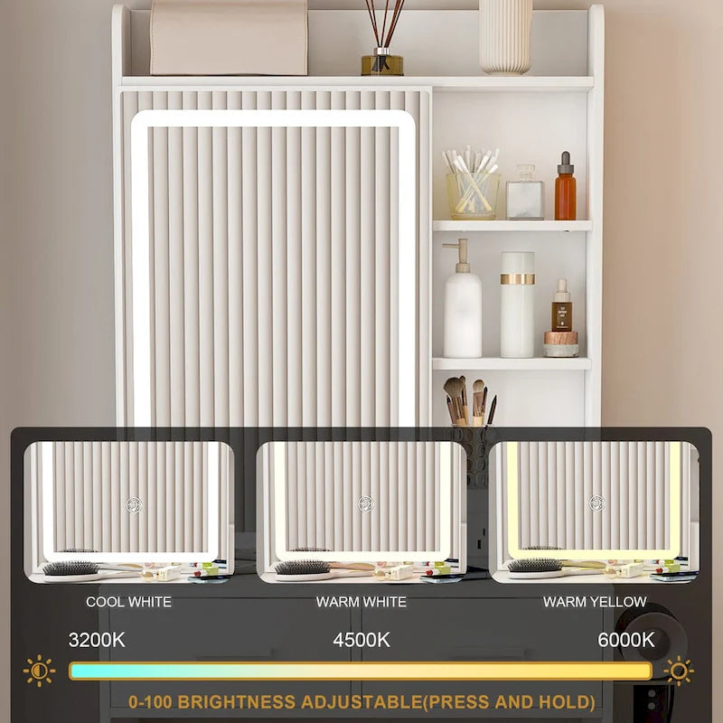 Petite coiffeuse avec miroir et lumières LED, prise de courant intégrée et rangement caché, comprend un tabouret rembourré et une étagère.