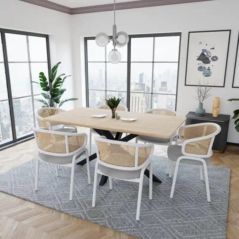Chaise d'appoint moderne et élégante avec dossier en rotin et pieds en acier blanc pour salle à manger et cuisine