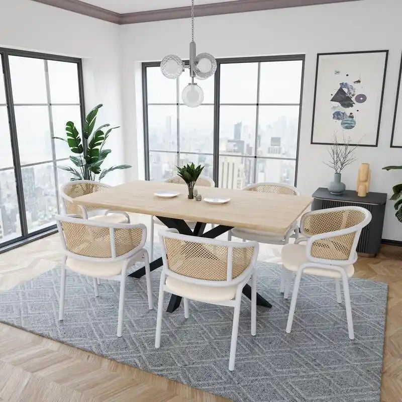Chaise d'appoint moderne et élégante avec dossier en rotin et pieds en acier blanc pour salle à manger et cuisine